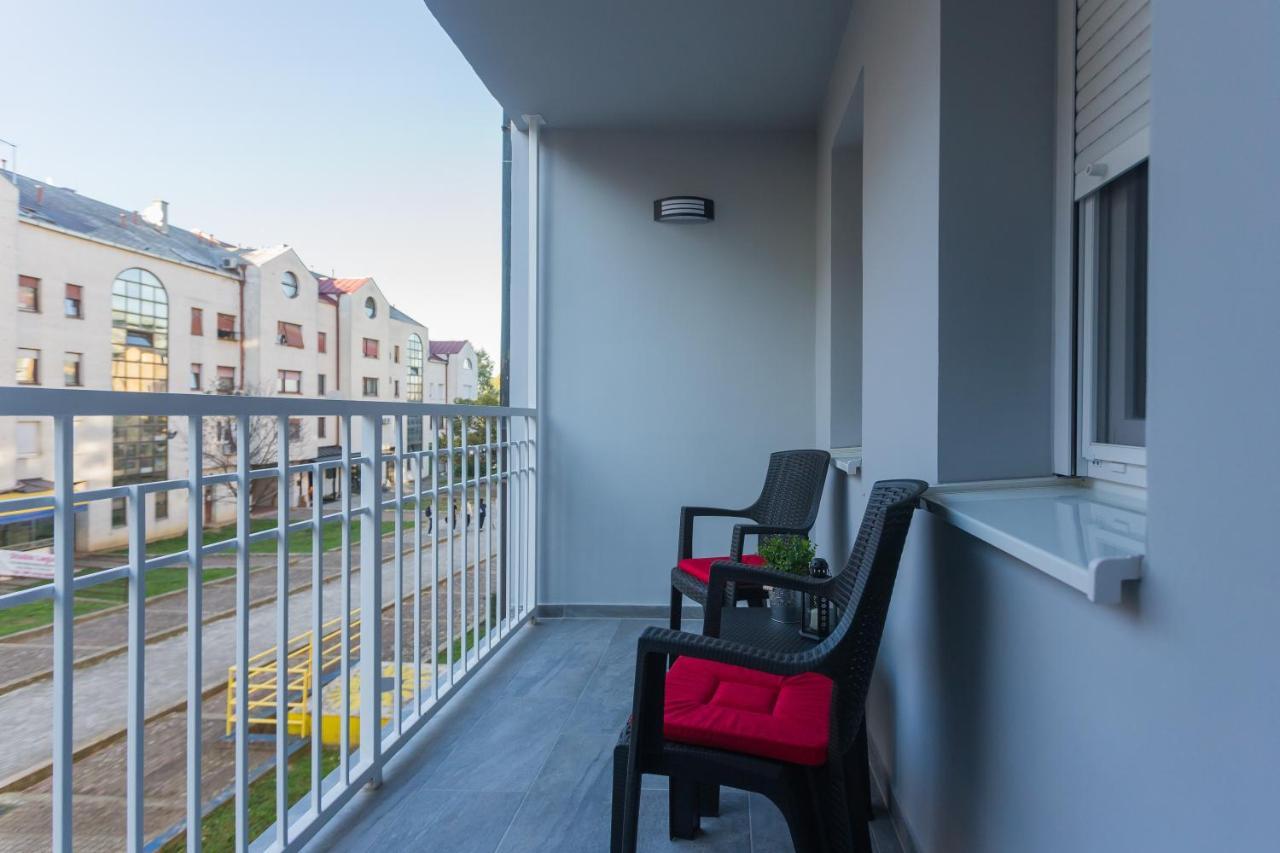 אוסילק Apartman Lariva מראה חיצוני תמונה
