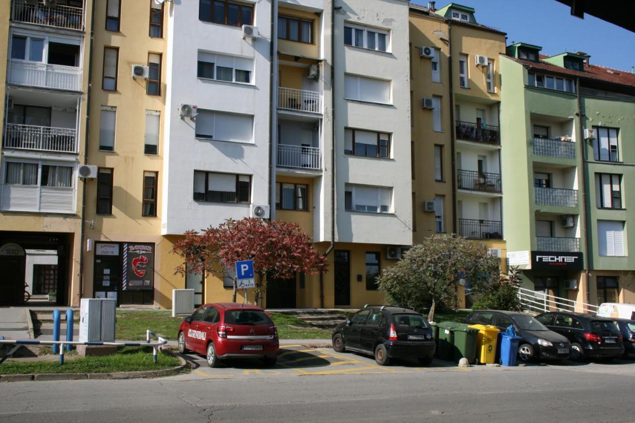 אוסילק Apartman Lariva מראה חיצוני תמונה